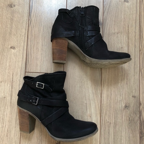 Women’s MJUS Black zip up ankle bootie size 36 - Picture 2 of 11